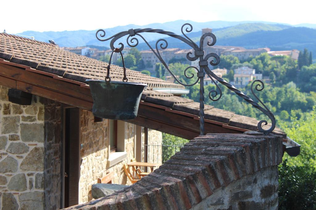 La Torricella Hotel Poppi Exterior foto